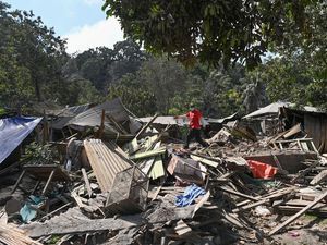 Permukiman Warga Hancur Terdampak Erupsi Gunung Lewotobi Laki-laki