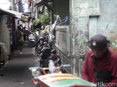 Sumpeknya Permukiman di Johar Baru Jakpus, Ukuran Rumah Cuma 2x3 Meter