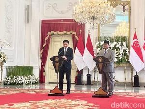 Prabowo Bahas Kelanjutan Kerja Sama Tangkap Simpan Karbon dengan PM Singapura Prabowo Bahas Kelanjutan Kerja Sama Tangkap Simpan Karbon dengan PM Singapura