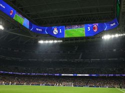 Kelabu di Santiago Bernabeu