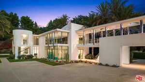 Intip Jeroan Rumah Baru Kanye West Seharga Rp 554 M