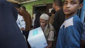 Israel Bakal Larang Bantuan UNRWA, Warga Gaza Ketar-ketir