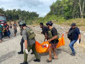 Sopir Truk Tewas Ditembak OTK di Jalan Trans Papua di Yalimo Sopir Truk Tewas Ditembak OTK di Jalan Trans Papua di Yalimo
