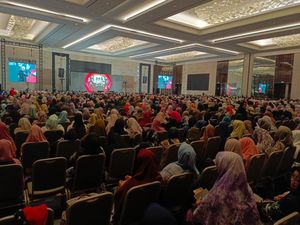 CT ARSA, Shafira Travel & Cinta Quran Foundation Gelar Amazing Quran di Surabaya