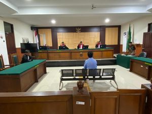 Banding Jaksa Dikabulkan, Legislator Pasangkayu Paris Divonis 3 Tahun Bui Banding Jaksa Dikabulkan, Legislator Pasangkayu Paris Divonis 3 Tahun Bui