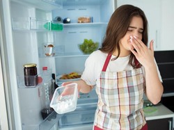 Bekal Makanan Karyawan Ini Dibuang oleh Atasannya karena Bau Bawang