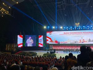 Mendagri Tito Minta Forkopimda Dukung Program Prioritas Prabowo Mendagri Tito Minta Forkopimda Dukung Program Prioritas Prabowo
