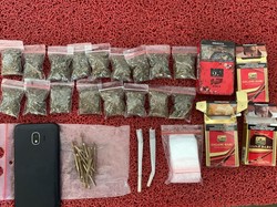 Kurir Ekspedisi asal Surabaya Ditangkap Usai Beli Ganja di Sidoarjo