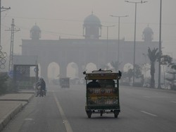 Video: Lahore Jadi Kota dengan Udara Tercemar di Dunia