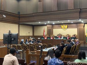 Sidang Harvey Moeis, Ahli Ungkap Grup WA Update Pabrik dan New Smelter Sidang Harvey Moeis, Ahli Ungkap Grup WA Update Pabrik dan New Smelter