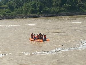 6 Hari Pencarian, Pemuda Nekat Lompat di Bendungan Pinrang Belum Ditemukan