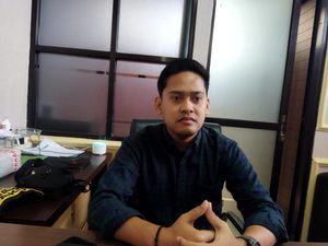 Bocah SMP Duel Bawa Golok dan Pistol di Pandeglang Disanksi Wajib Lapor Bocah SMP Duel Bawa Golok dan Pistol di Pandeglang Disanksi Wajib Lapor