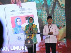 2 Jurus Airin-Ade Tangani Kemiskinan Ekstrem di Banten