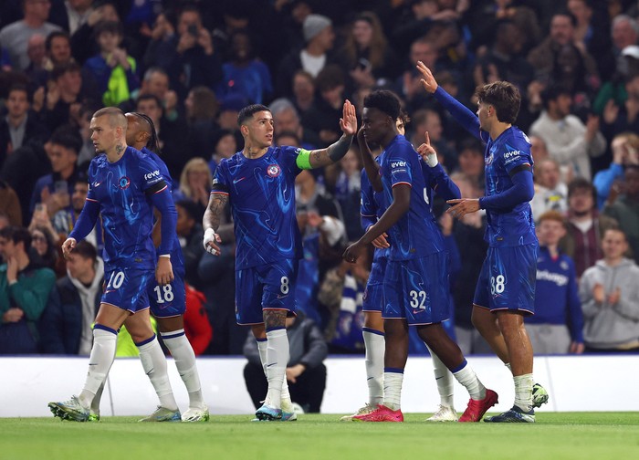 Soccer Football - Europa Conference League - Chelsea v Noah - Stamford Bridge, London, Britain - November 7, 2024 Chelseas Joao Felix celebrates scoring their fourth goal with teammates Action Images via Reuters/Matthew Childs