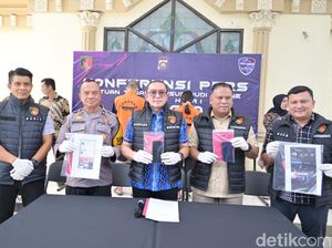 Dua Influencer Jambi Ditangkap Promosikan Judi Online Dua Influencer Jambi Ditangkap Promosikan Judi Online