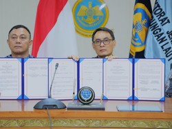 RI-China Teken Kerja Sama Cegah Kapal-kapal Tak Layak Berlayar