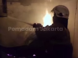Video: Kebakaran di Tanjung Priok, Empat Orang Sekeluarga Tewas