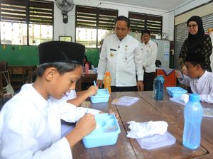 Pemkot Tangerang Sudah Jalankan Program Makan Bergizi Gratis di 93 Sekolah Pemkot Tangerang Sudah Jalankan Program Makan Bergizi Gratis di 93 Sekolah