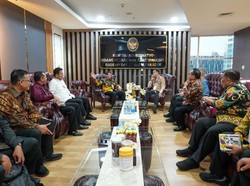 Yusril Bertemu Pimpinan KPK Bahas soal Capim hingga RUU Perampasan Aset