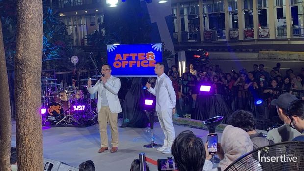 Diskusi Terbuka Raffi Ahmad dan Ridwan Kamil