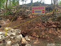 Imbauan Warga Menjauh dari Lubang Misterius: Kondisi Tanah Rawan Melebar
