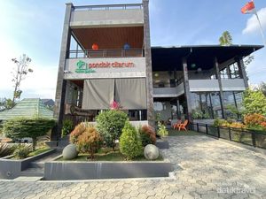 Bandung Punya Tempat Ngopi di Perkebunan yang Asri Bandung Punya Tempat Ngopi di Perkebunan yang Asri