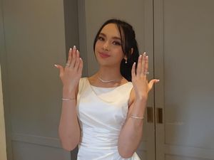 Lyodra Berubah Jadi Model, Ikut Fashion Show di Jalanan Shibuya