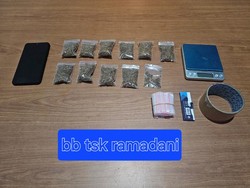 Transaksi Via Medsos, Pengedar Tembakau Sintetis di Bogor Ditangkap