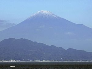 2 Turis AS Alami Hipotermia-Tersesat Akibat Mendaki Gunung Fuji Secara Ilegal 2 Turis AS Alami Hipotermia-Tersesat Akibat Mendaki Gunung Fuji Secara Ilegal