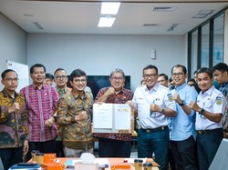 Teken Kontrak IMO, KAI Perkuat Komitmen Jaga Keandalan Prasarana Kereta Api