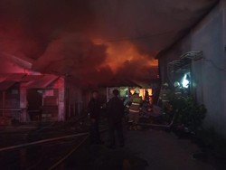 Kantin Rumah Sakit di Jakut Kebakaran, 16 Unit Damkar Meluncur