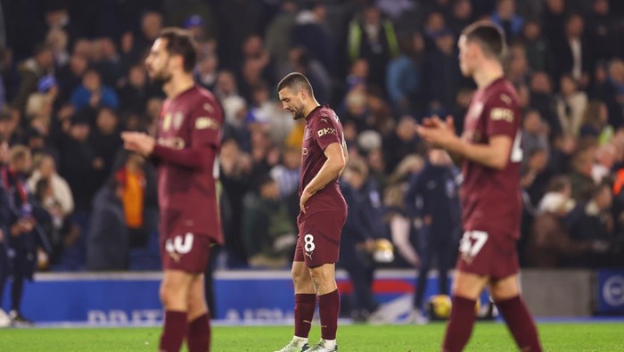 Manchester City BRIGHTON, ENGLAND - NOVEMBER 9: Mateo Kovacic of Manchester City reacts after they lose the match during the Premier League match between Brighton & Hove Albion FC and Manchester City FC at Amex Stadium on November 9, 2024 in Brighton, England. (Photo by Jacques Feeney/Offside/Offside via Getty Images)