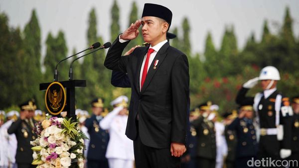 Wapres Gibran Pimpin Upacara Hari Pahlawan