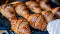Warga Prancis Diminta Kurangi Makan Croissant, Ternyata Ini Alasannya!