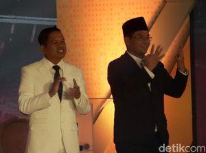 Dedi-Erwan Ingin Ciptakan Jabar Istimewa dengan Masyarakat Sejahtera Dedi-Erwan Ingin Ciptakan Jabar Istimewa dengan Masyarakat Sejahtera