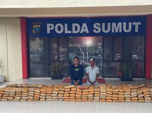 Polda Sumut Tembak Mobil Bawa 272 Kg Ganja di Langkat, 2 Pelaku Ditangkap Polda Sumut Tembak Mobil Bawa 272 Kg Ganja di Langkat, 2 Pelaku Ditangkap