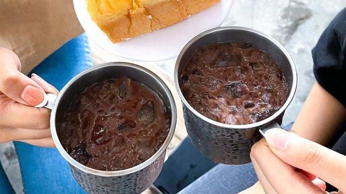 Food Spot Es Cokelat