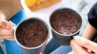 Slurrp! 20 Es Cokelat Manis Segar Rp 5.000an Ada di Sini