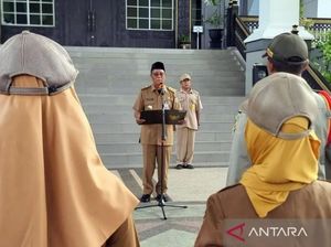 Drama Paman Birin Pimpin Apel Pagi Padahal Dicari-cari KPK
