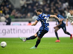 Penalti Hakan Calhanoglu Tak Lagi Sempurna