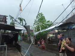 Berikut Kerusakan Ditimbulkan Hujan Angin yang Landa Kota Kediri