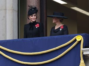Canda Kate Middleton yang Berkomentar Tentang Jenggot Pangeran William Canda Kate Middleton yang Berkomentar Tentang Jenggot Pangeran William