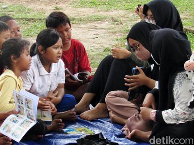 Komunitas Literasi Giatkan Budaya Membaca untuk Anak di Ruang Terbuka Hijau