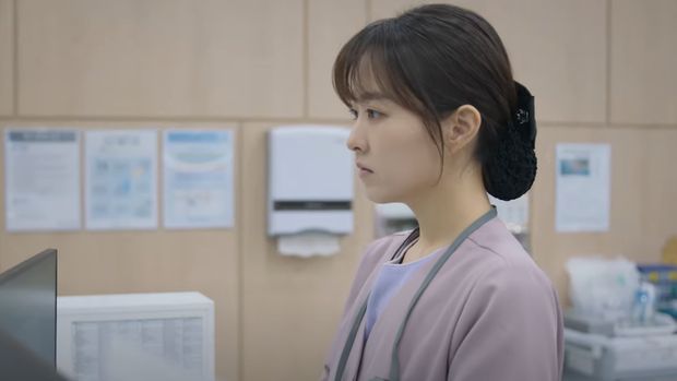 Light Shop resmi merilis trailer perdana pada Senin (11/11). Trailer berdurasi nyaris dua menit itu menampilkan aktor Korea bertabur bintang yang meramaikan deretan pemeran.