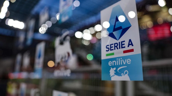 MILAN, ITALY - AUGUST 17: The new Serie A Enilive logo is seen on interview backdrops prior to the Serie A match between AC Milan and Torino at Stadio Giuseppe Meazza on August 17, 2024 in Milan, Italy. (Photo by Jonathan Moscrop/Getty Images)