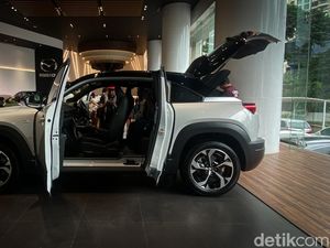 Harga Mazda MX-30 Rp 860 Juta, Jarak Tempuh Kok Cuma 200 Km? Harga Mazda MX-30 Rp 860 Juta, Jarak Tempuh Kok Cuma 200 Km?