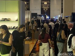Antusias Trademark Market Bandung 2024, Rela Antre Demi Diskon Brand Lokal