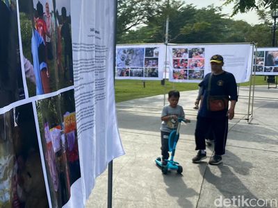 Merekam Aksi Para Pahlawan dalam Bingkai Foto di Bandung