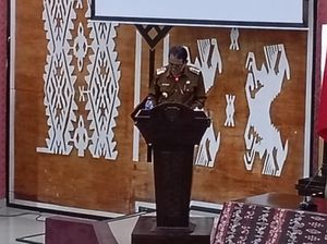 Pemprov NTT Kirim Bahan Makanan-Obat untuk Korban Erupsi Lewotobi Laki-laki Pemprov NTT Kirim Bahan Makanan-Obat untuk Korban Erupsi Lewotobi Laki-laki