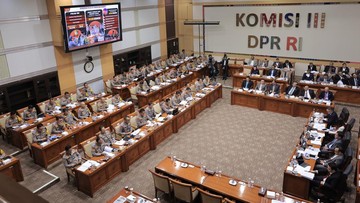 Kapolri Ajak Kapolda Se-Indonesia Ngopi Bareng Komisi III DPR